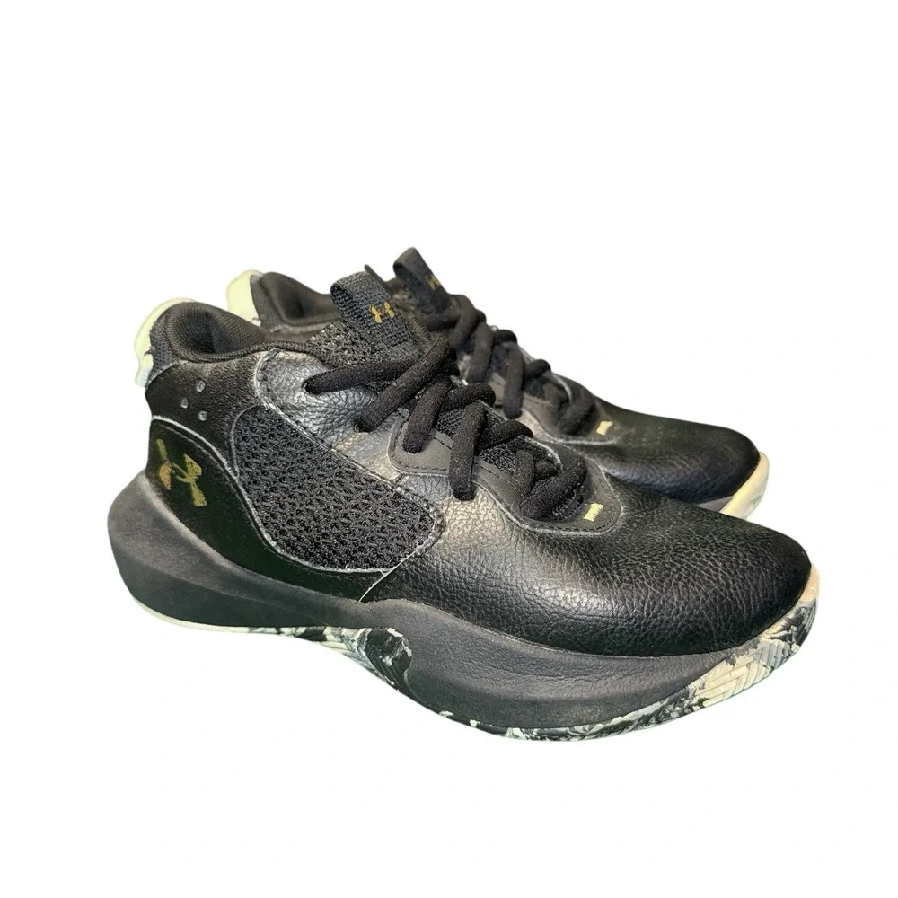 Under Armour Jet 21‎ Kids Basketball Shoes Black Gold 3025618-001 Size 1.5Y